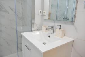 Invicta Nest Apartment
