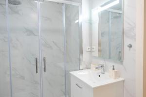 Invicta Nest Apartment