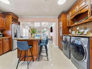 Tropical Bay House-Near By Brickell, Wynwood and South Beach