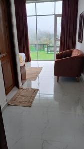 Holly House Homestay