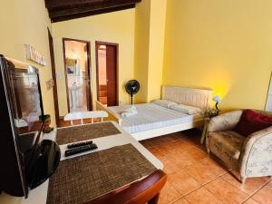 Loft completo a 5 minutos da praia, entre o Campeche e a Joaquina
