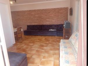 Enseada, close to the beach and shops complete