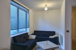 Central Stratford 3-Bed Contractor Accommodation with Free Parking & Wi-Fi