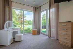 Luxurious holiday home with swimming pool