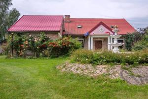 Atmospheric holiday home with a swimming pool