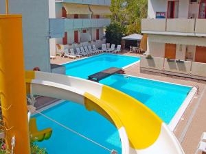 Pleasant Apartment in Alba Adriatica near Sea