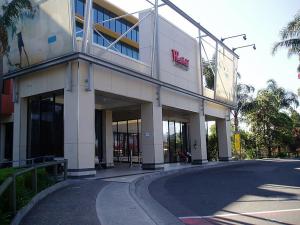 Modern 2-Bed Apartment near Westfield Eastgardens