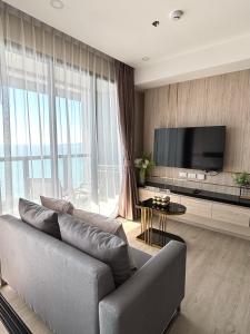 The Panora Pratamnak High Floor Sea View Luxury 1 BDR