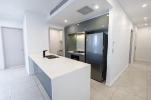 Bright 2-Bedroom Apartment in Eastgardens