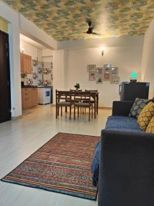 MalangFehmi Goa Escape