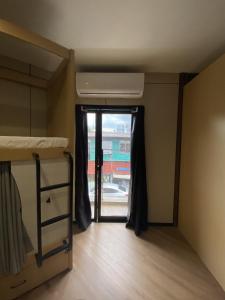 BuenaSentro Hostel