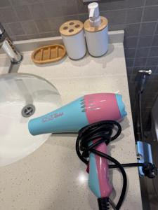 Depa de 1 habitación en Pleno FIDEL ANZE con Parqueo Pet-Friendly