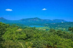 HEMGIRI - Private Pool Villa Mulshi
