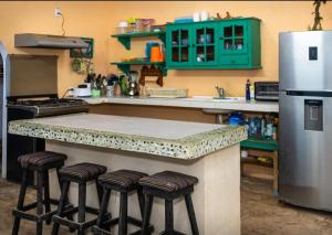 La casa Azul en Ticul Yucatán te espera para unos días tranquilos en familia