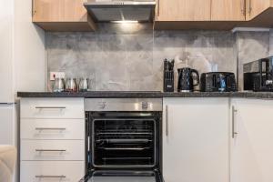 Stylish 2BR Georgian Flat Prime Camden Location