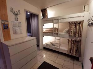 Appartement 2 pièces, proche pistes, idéal famille - FR-1-771-74