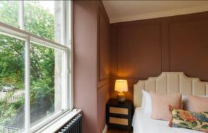 Cosy Stylish Edinburgh City Flat - Pass the Keys