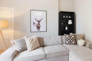 Cosy Stylish Edinburgh City Flat - Pass the Keys