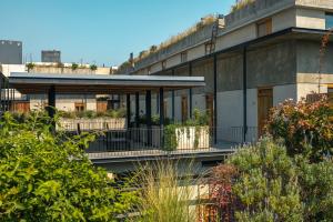 Elegante Loft Contemporáneo en Edificio Histórico