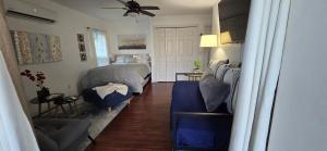Cozy Tampa Studio Apartment Best Deal