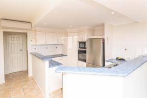 STAR VIEW 9, POOL, WIFI, SLEEP 4, BEST VIEWS IN AIRLIE