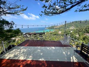 Soulful Seaview Home