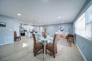 Updated 3BR Ranch Home in Charlotte Near Uptown