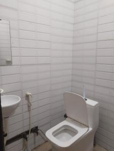 Hotel Shri Mohini Kunj Near Prem Mandir