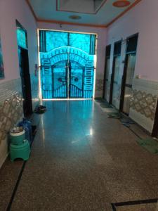 Shyama kunj asharm 5 minutes walk from banke bihari ji