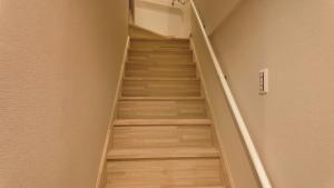 和居 逸舎 最寄り駅まで徒歩2分 難波へ電車で5分の所にある家族と静かに泊まれる物件