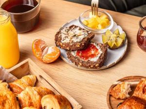 Mercure Salisbury White Hart Hotel & Apartments