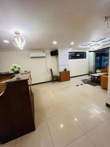 HOTEL IHAM PARADISE - Near Mangalore Central Railway Station - Pets Not Allowed