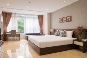 Golden Queen Aparthotel