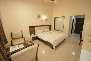 Shangrila Resort and WaterPark, Mumbai-Nashik Highway, Bhiwandi By Pass End, Gangaram Pade, Bhiwandi, बेंगलुरु, हाईवे, Mumbai, Vadape, Maharashtra 4213