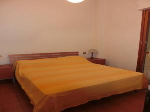 Comfortable flat near the sea with garden