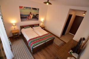 Double and Twin Room - Disability Access room in Pensiunea Banffy