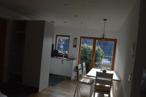 Modern Mountain View