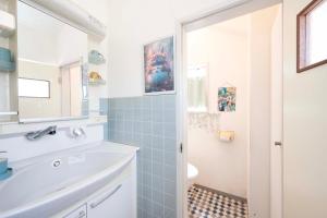 100sqm,Shinjuku 5min, Shibuya 12min,4F No Elevetor