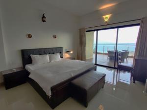 Coastal Luxury 2BHK in Panjim with Sea View & Shared Pool