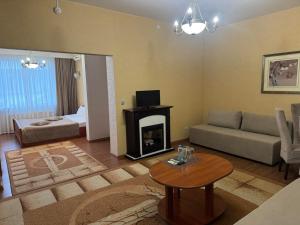 Hotel Kopa - Zhovkva