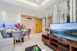 Beautiful Landmark View 2BR - Masteri ThaoDien T1