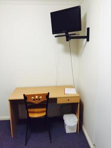 Motel 6 book now pay later
