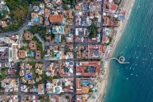 Luxury 1BR 105° SailView, Zona Romántica