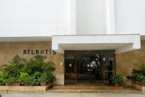 Modern duplex - Stunning views !