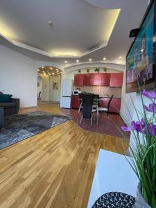 Мост сити АПП 52 Джакузи 5этаж Видовая