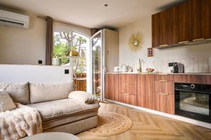 De lélégance au bord de leau