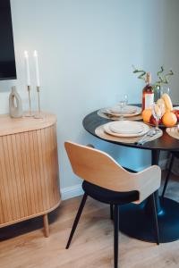 Central Apartment Old Town 1 BR Metro