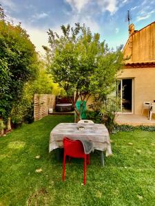 loft, air conditioning, garden, optional jacuzzi, barbecue