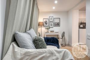 Disneyland - Paris Direct RER A 1min