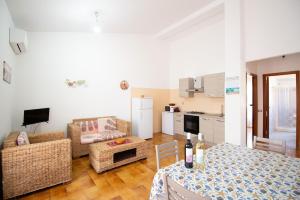 Alva, only 300m from the sea img17